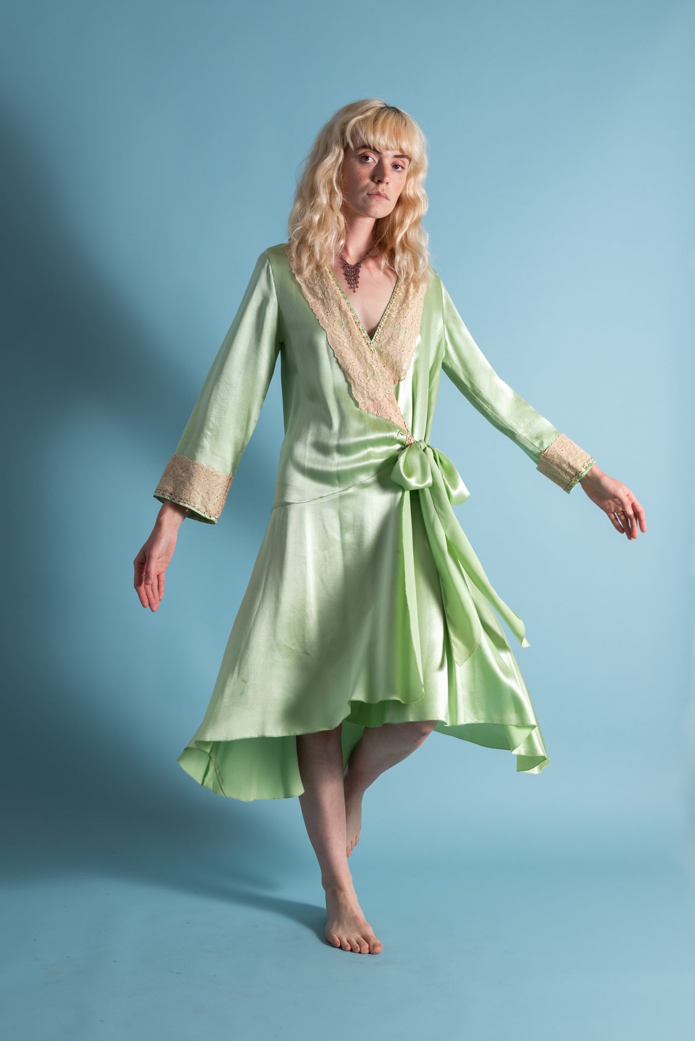 1920s Pistachio Green Silk Robe [xs/sm/med] – Demetra Vintage