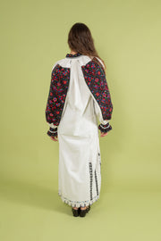 1920s Transylvanian Embroidered Folk Dress [med/lrg]