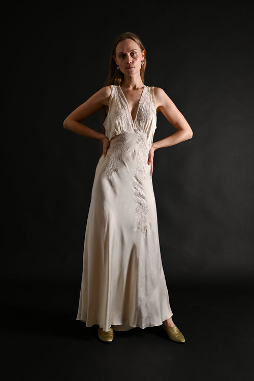 1930s Ivory Silk + French Lace Appliqué Gown [med/lrg]