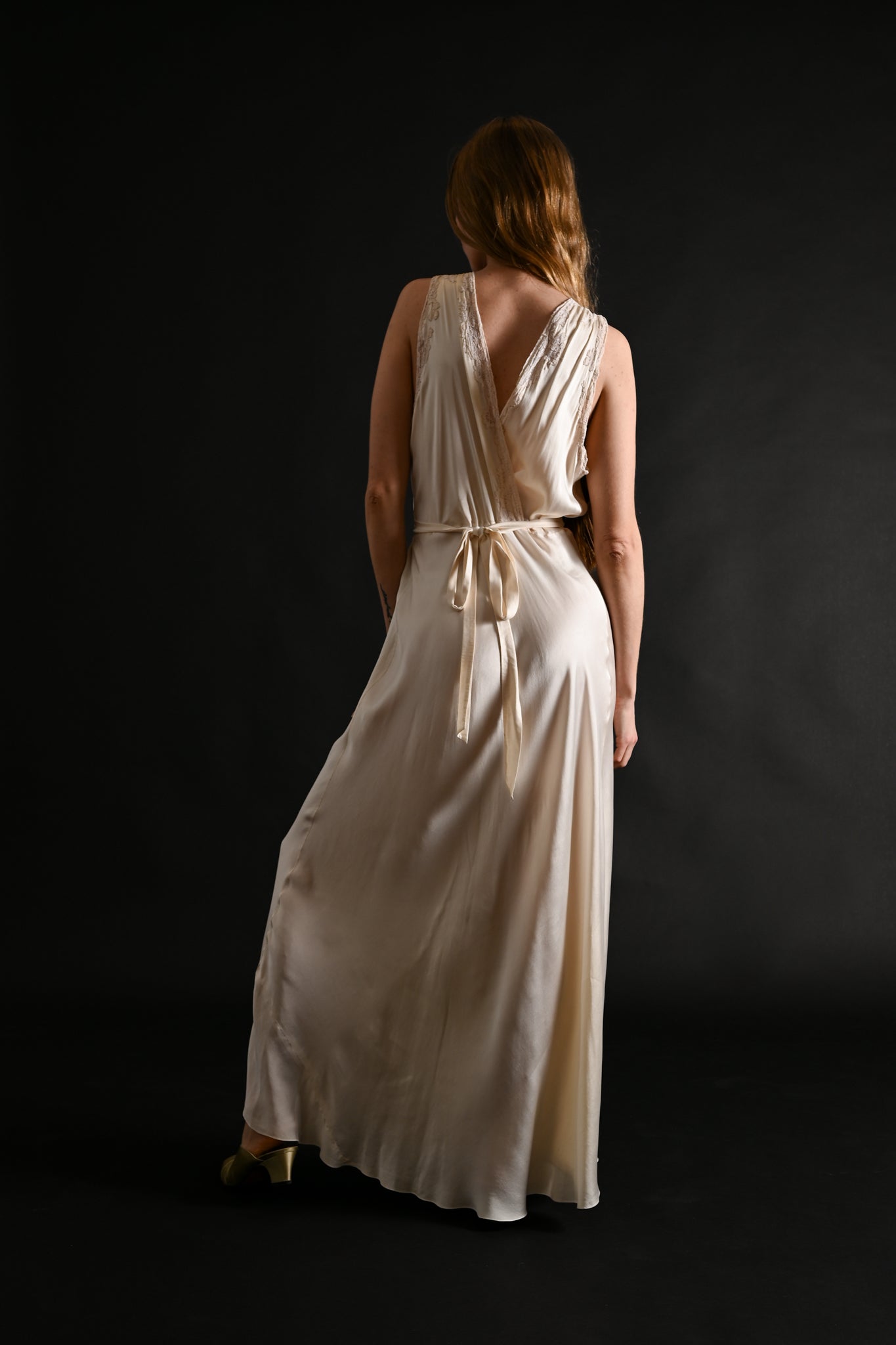 1930s Ivory Silk + French Lace Appliqué Gown [med/lrg]