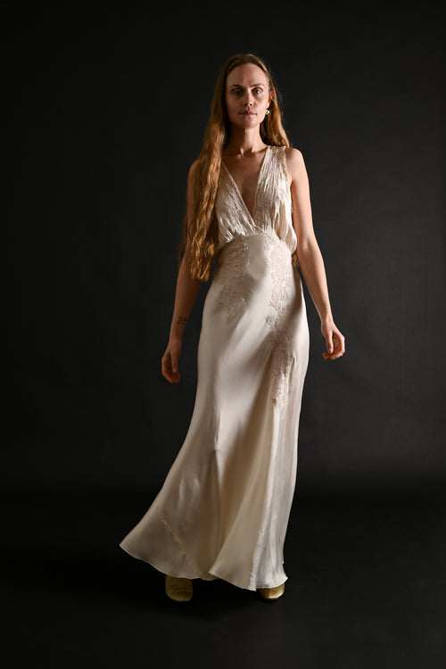 1930s Ivory Silk + French Lace Appliqué Gown [med/lrg]