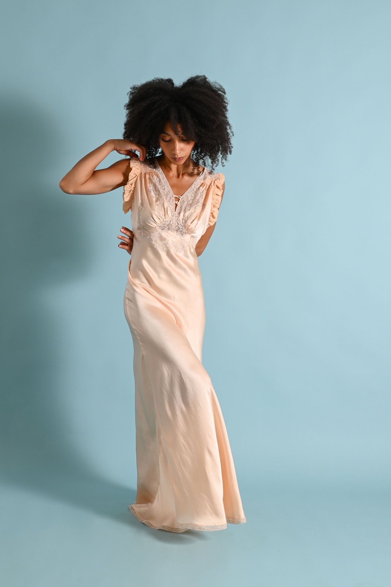 1930s Silk + Lace Appliqué Bias Cut Gown [xs/sm]