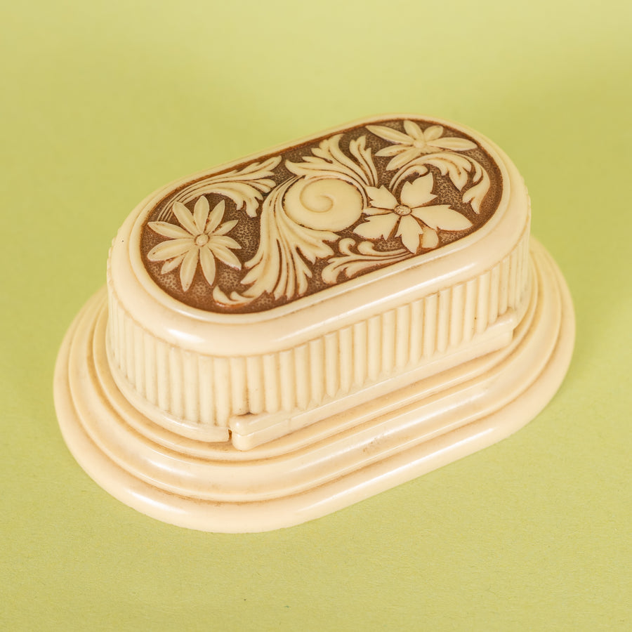 Ivory and Brown Accented Double Ring Box
