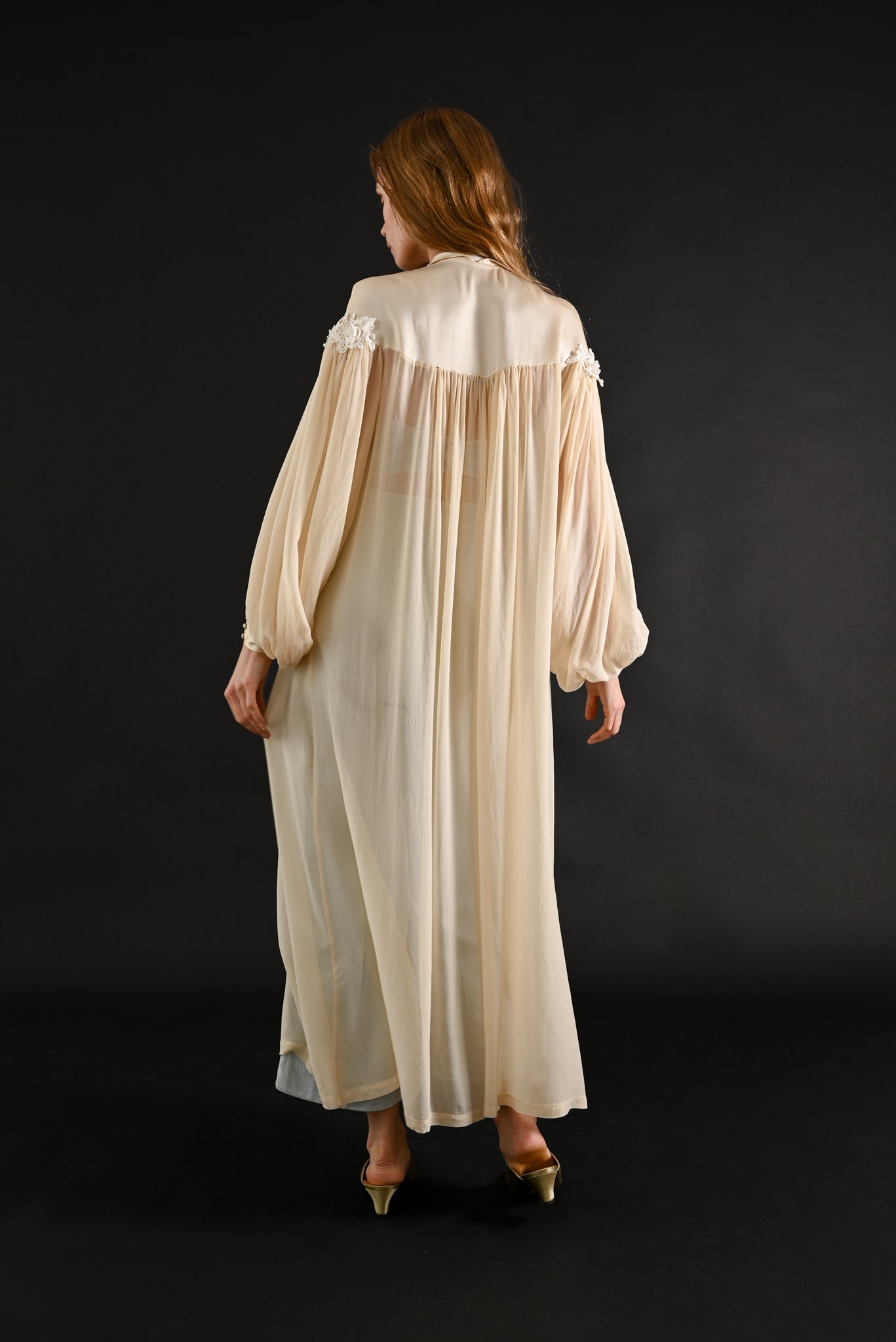 1940s Ivory Silk Chiffon Floral Appliqué Peignoir [xs/sm/med]