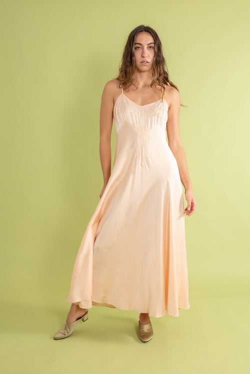 1930s Soft Peach Bow Appliqué Silk Slip [sm/med]