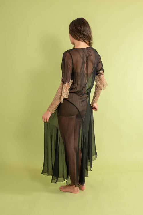 1930s Silk Chiffon Lace Appliqué Wing Sleeve Gown [med/lrg/xl]