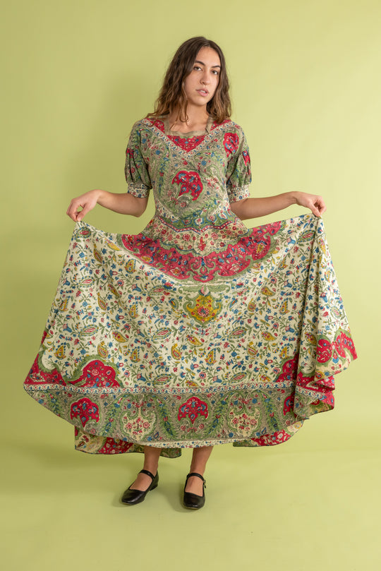 new arrivals – Demetra Vintage