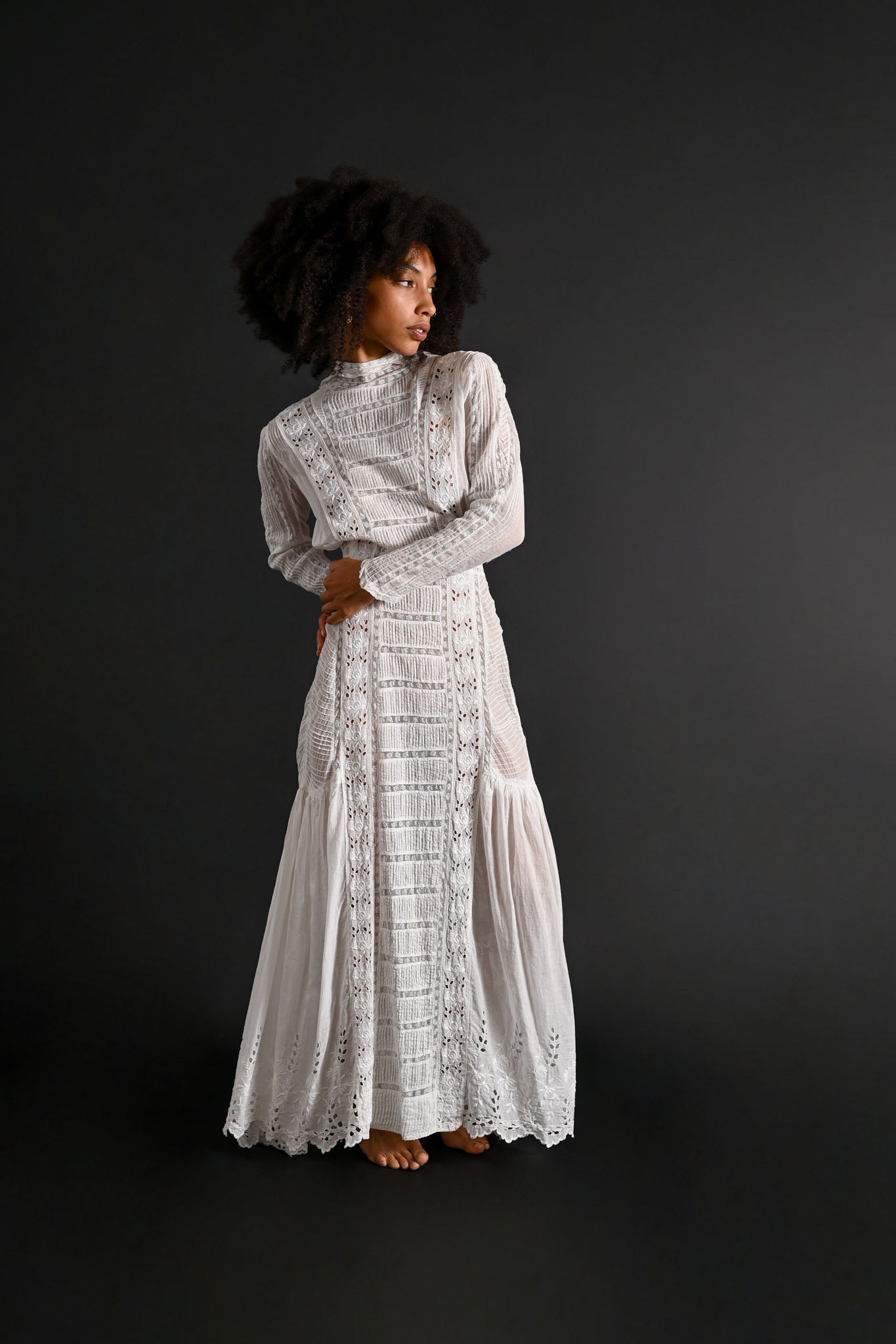 1900s Pintucked Embroidered Lawn Gown [xs/sm]