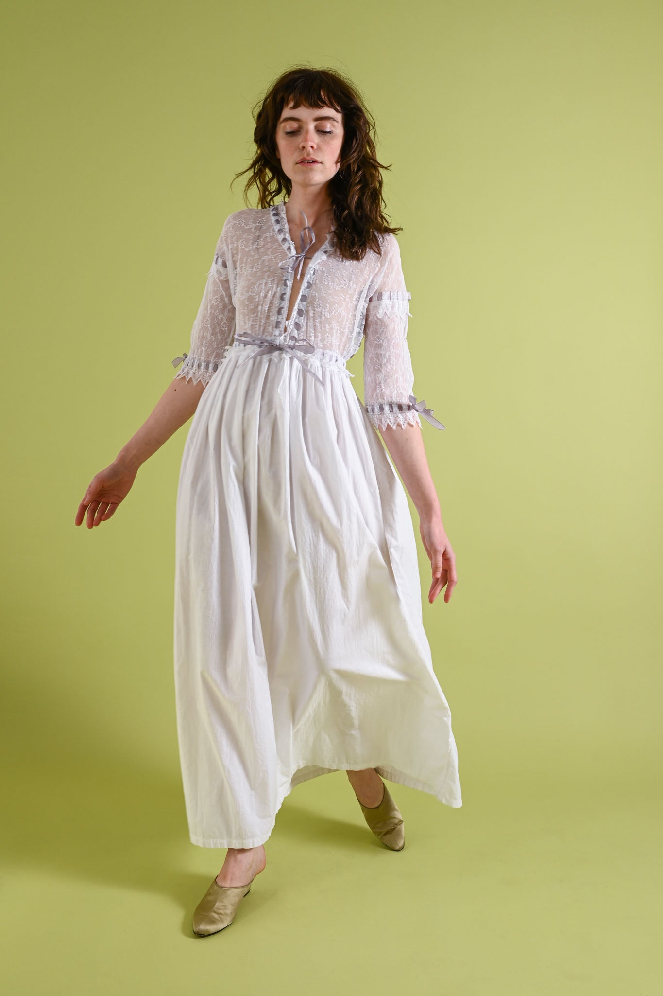 1910s Cotton Lace Dressing Gown with Silk Ribbons [xs/sm/med]