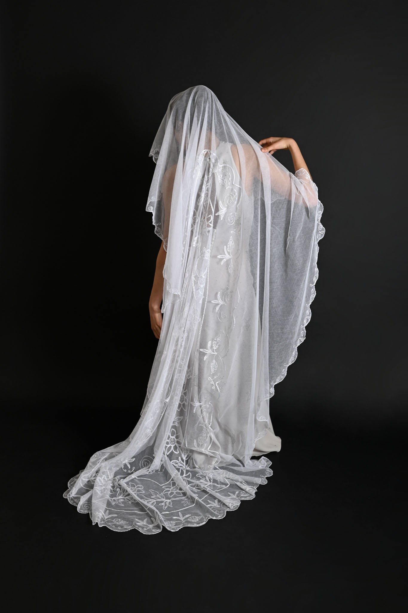1920s Art Deco Soutache + Tambour Embroidered Oval Veil