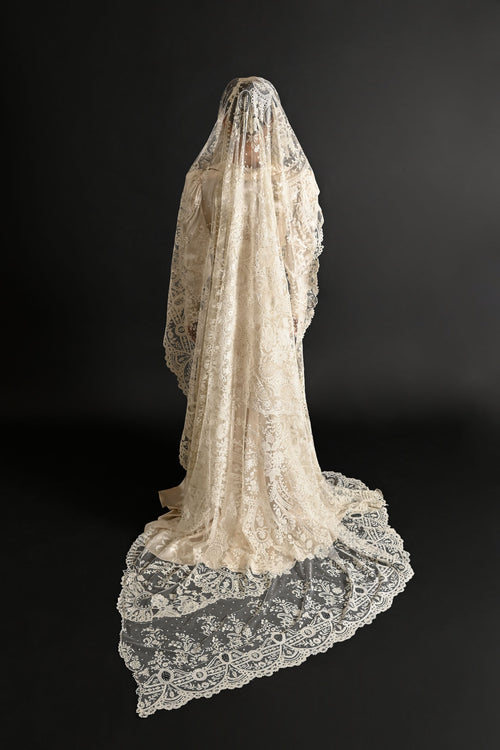 c1890s Handmade Brussels Mixed Lace Rectangular Bridal Veil