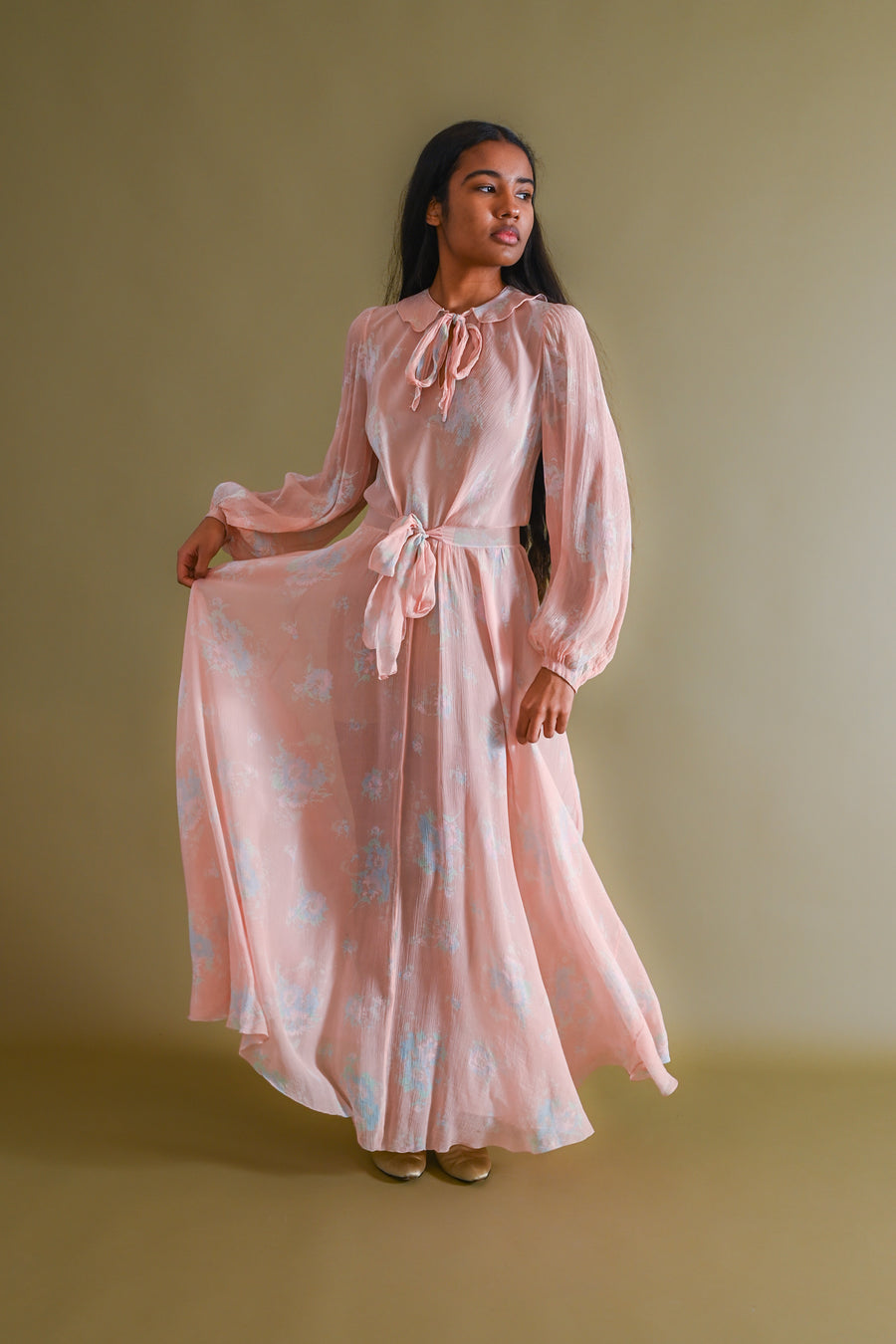 1930s Crinkle Silk Chiffon Balloon Sleeve Gown [xs/sm/med]