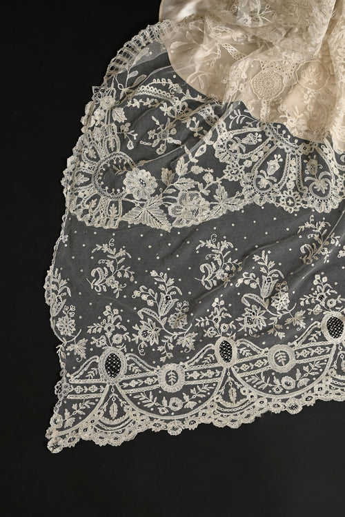 c1890s Handmade Brussels Mixed Lace Rectangular Bridal Veil
