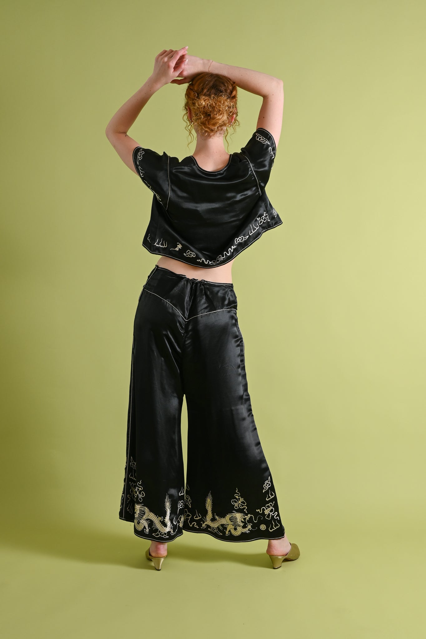 1930s Dragon Embroidered Silk Ensemble [sm/med]