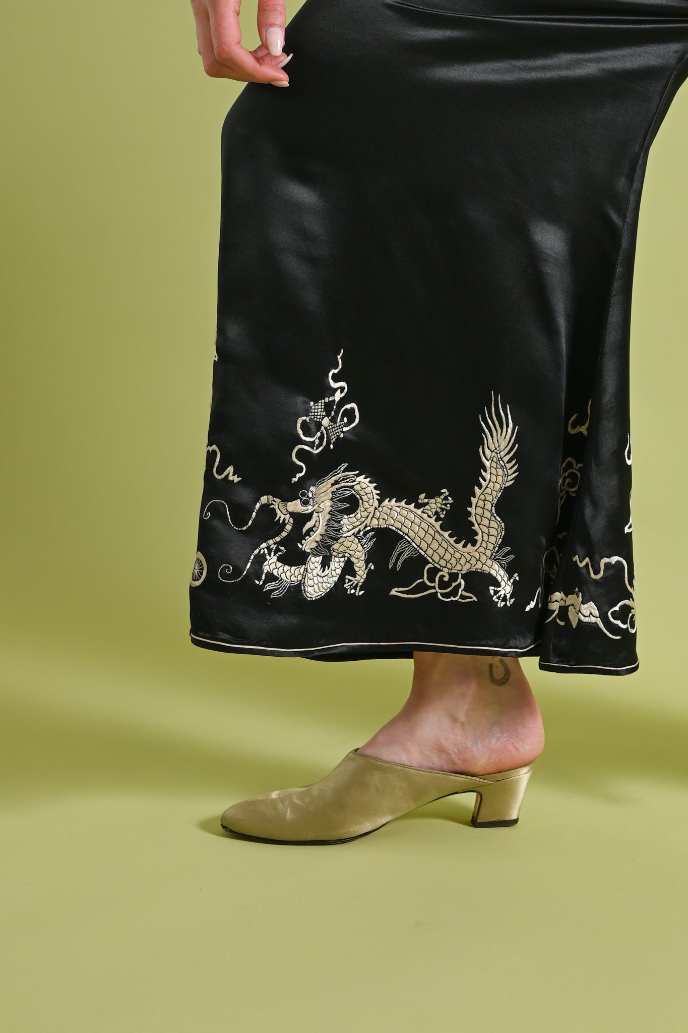 1930s Dragon Embroidered Silk Ensemble [sm/med]