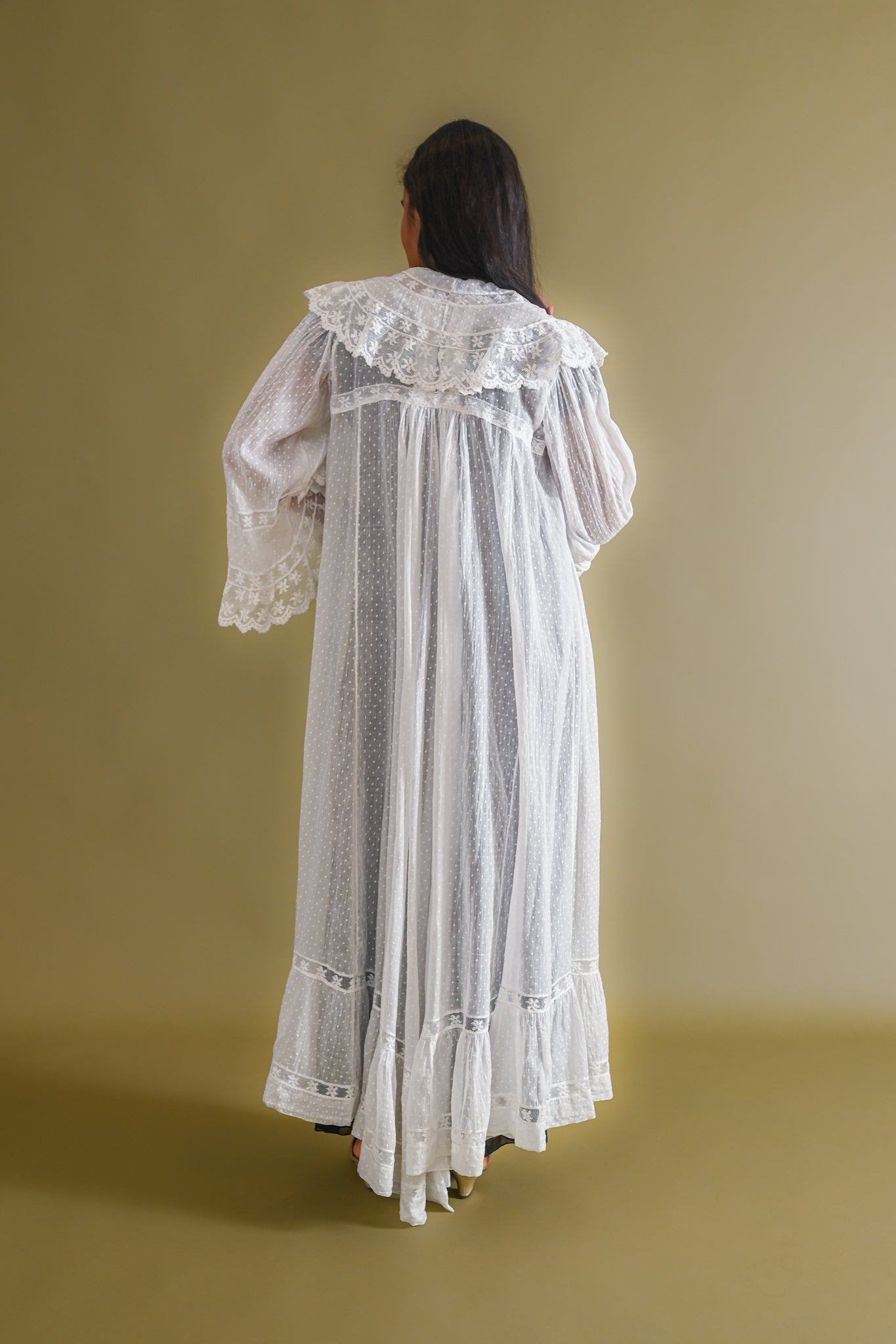 c1900 Swiss Dot Gauze Angel Sleeve Robe [xs/sm/med]