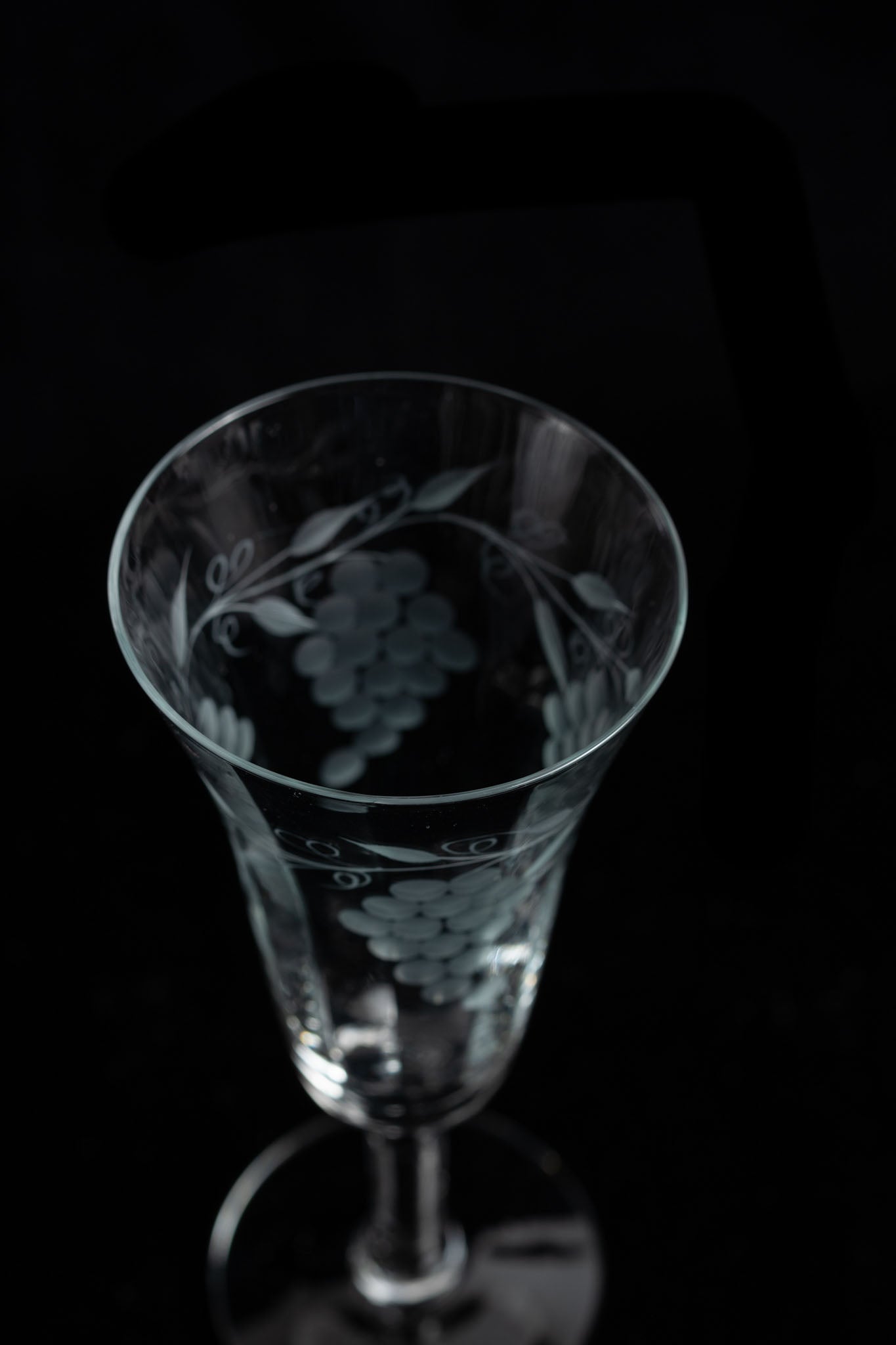 1930s Hand Blown Etched Glasses Pair
