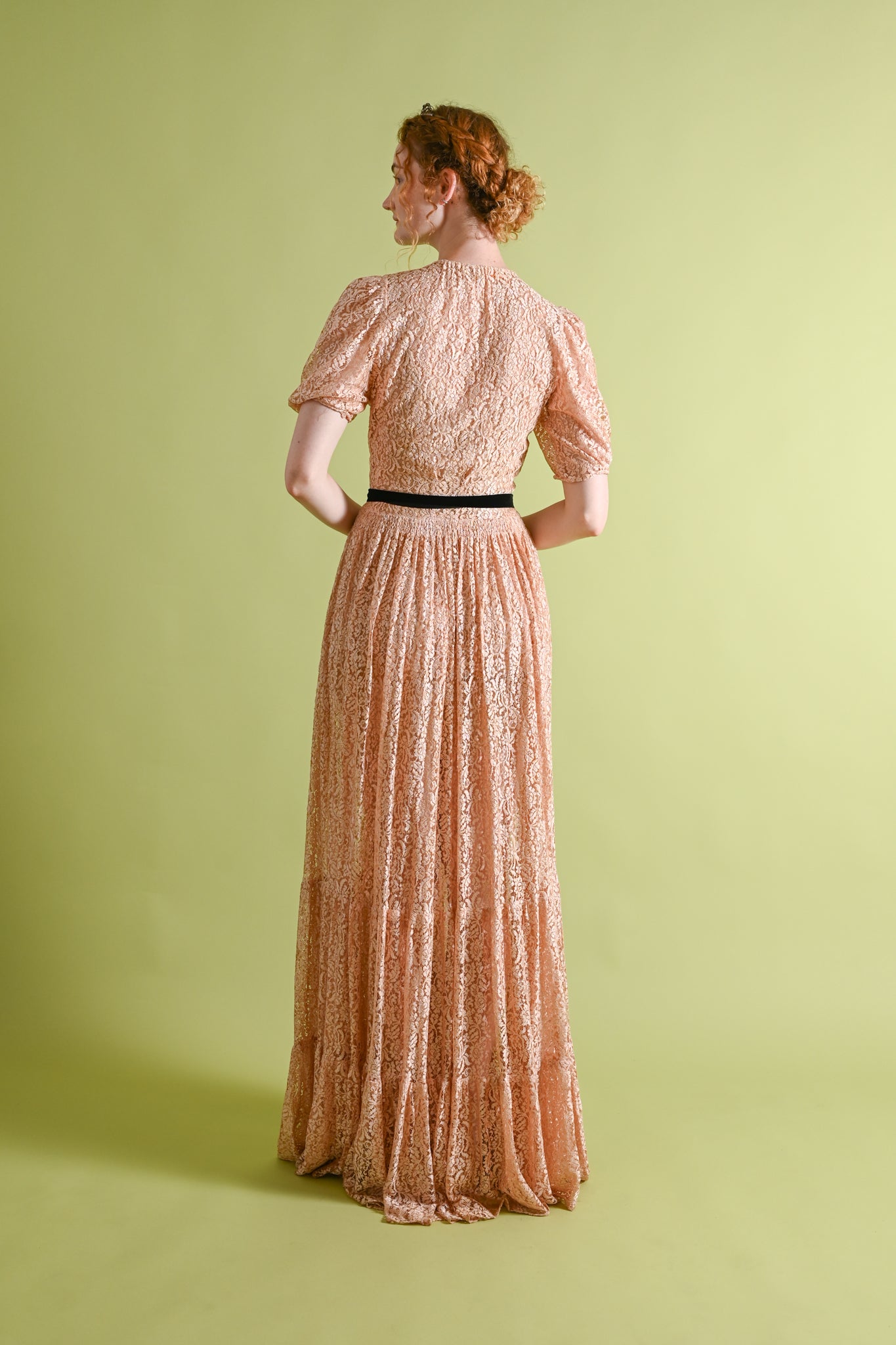 1930s Apricot Lace Dressing Gown by Saks[xs/sm]