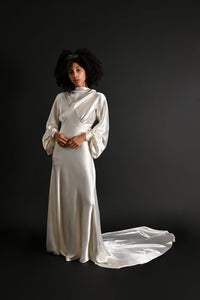 1930s Bishop Sleeve Candlelight Silk Gown [sm/med]