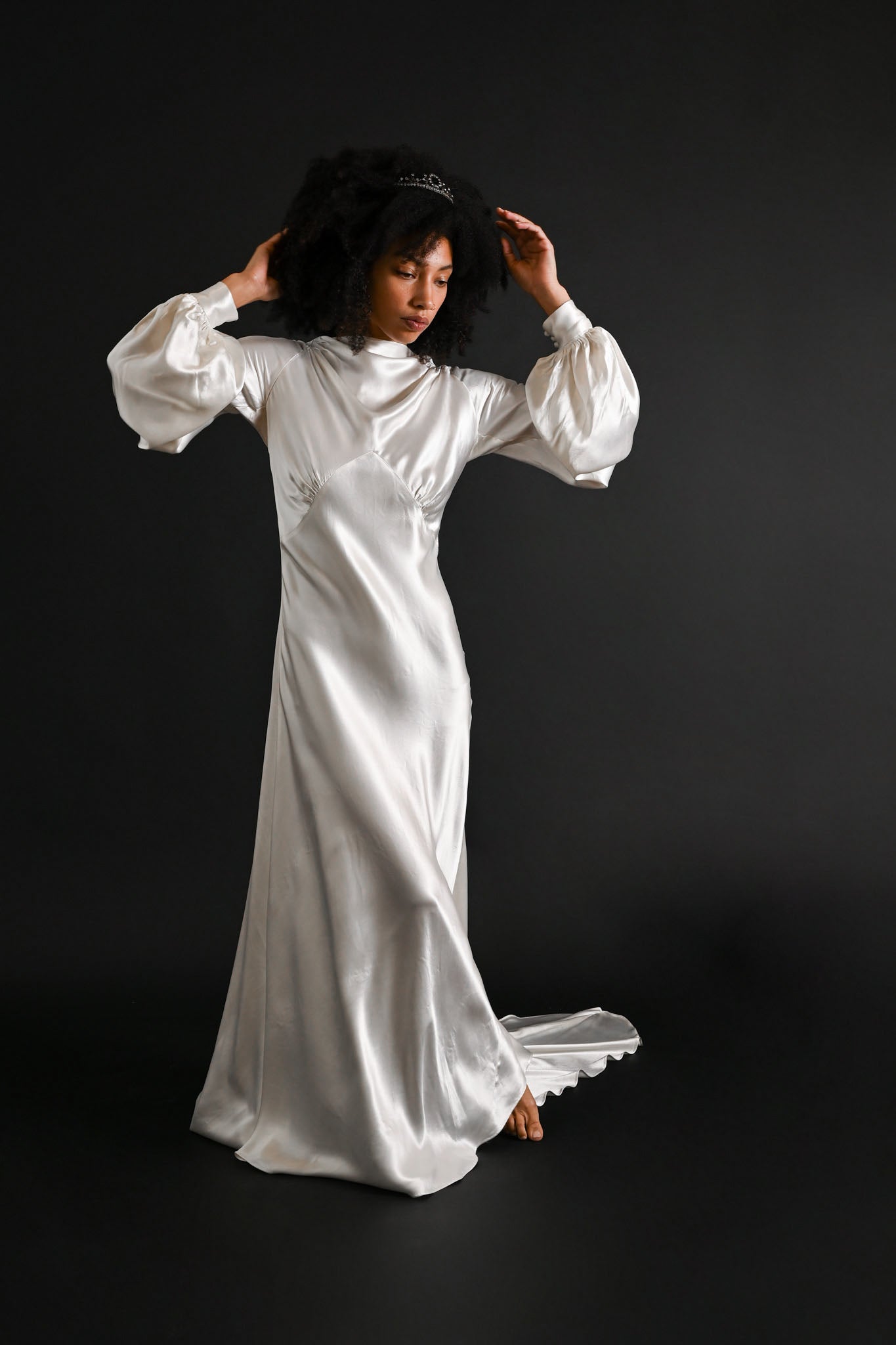 1930s Bishop Sleeve Candlelight Silk Gown [sm/med]