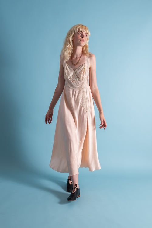 1930s Sweetheart French Silk and Lace Appliqué Slip [xs/sm]