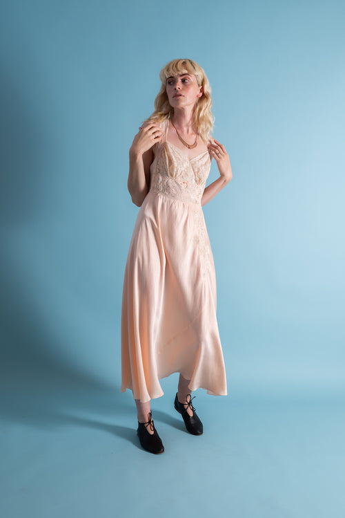 1930s Sweetheart French Silk and Lace Appliqué Slip [xs/sm]