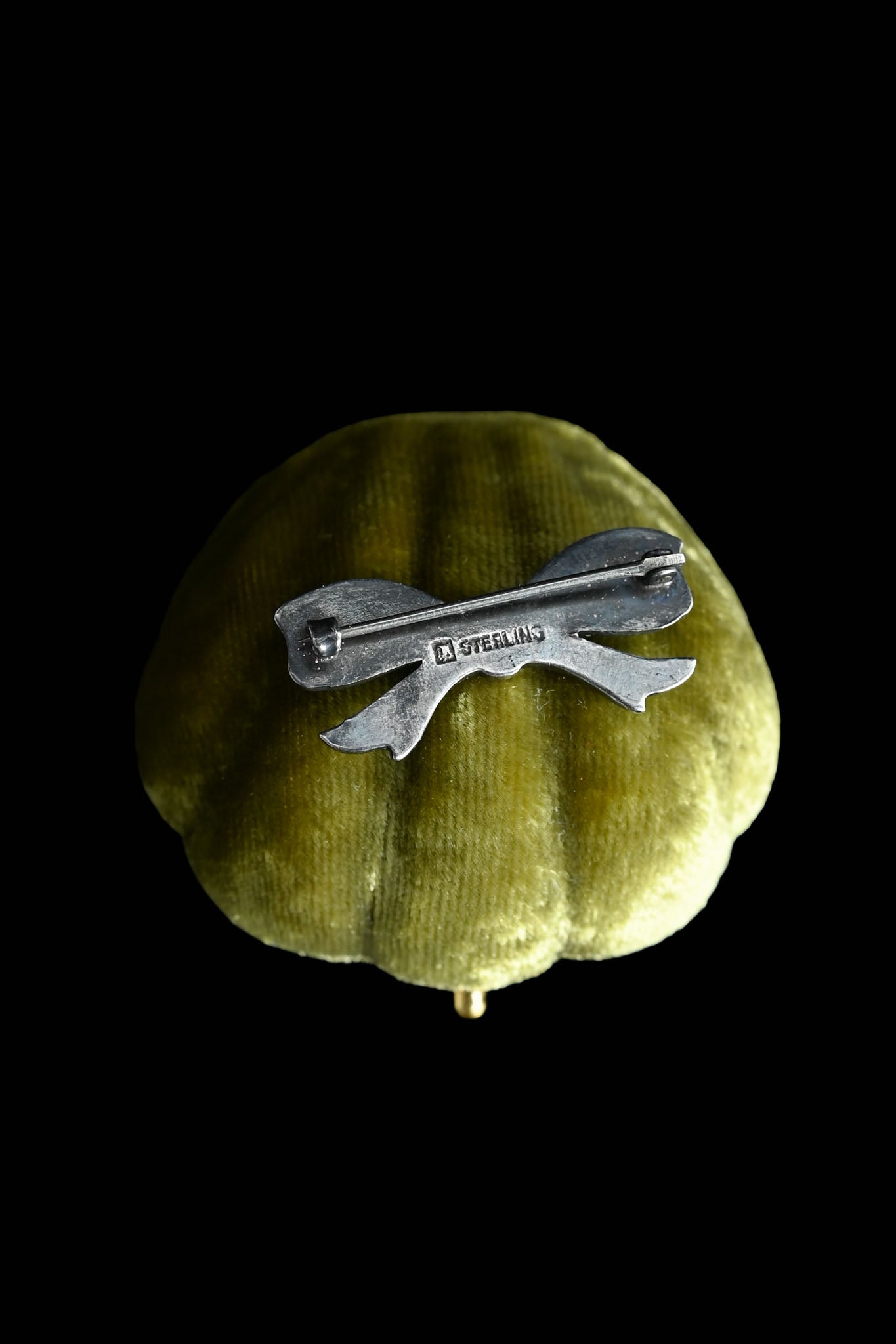 1920s Guilloche Enamel Bow Pin