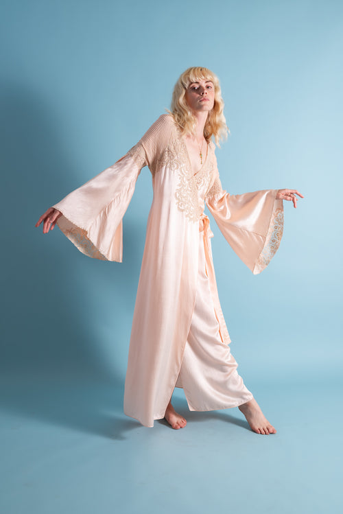 1930s Angel Sleeve Silk Lace Appliqué Robe [xs/sm/med]