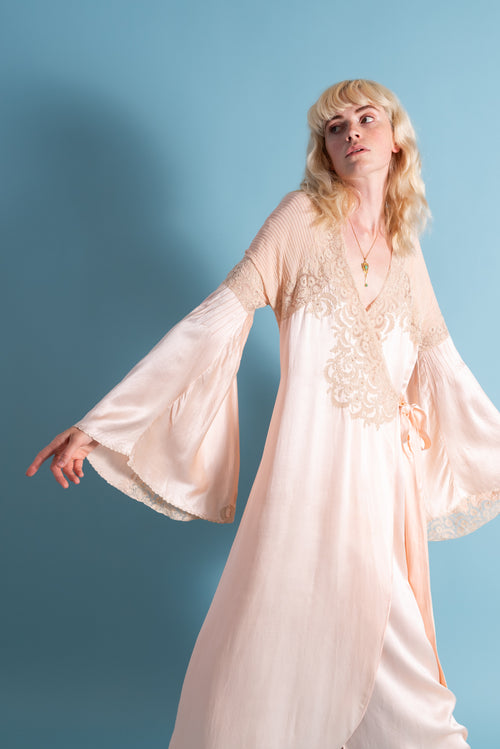 1930s Angel Sleeve Silk Lace Appliqué Robe [xs/sm/med]