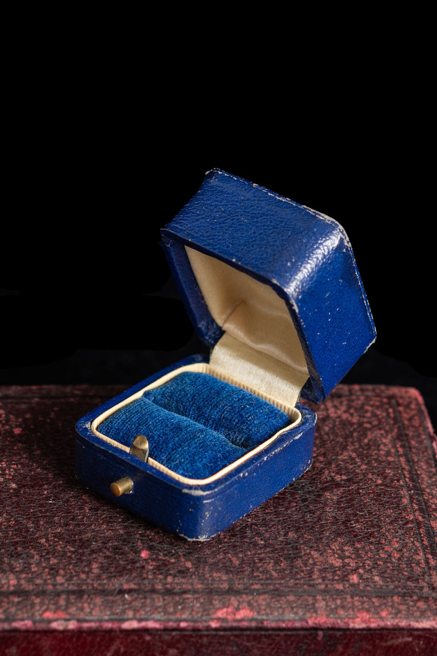 Antique Blue Leather Ring Box