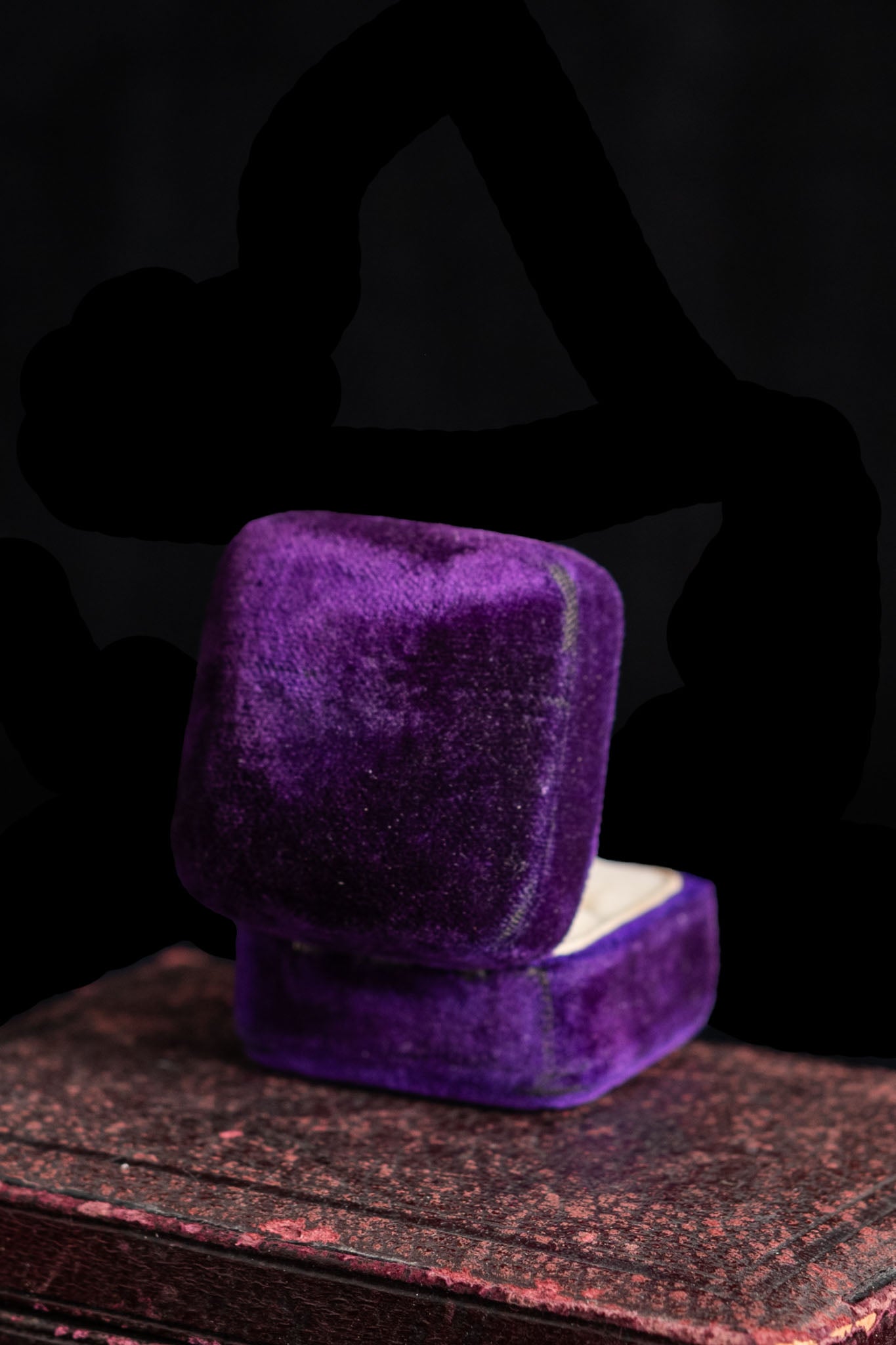 Antique Purple Silk Velvet Ring Box