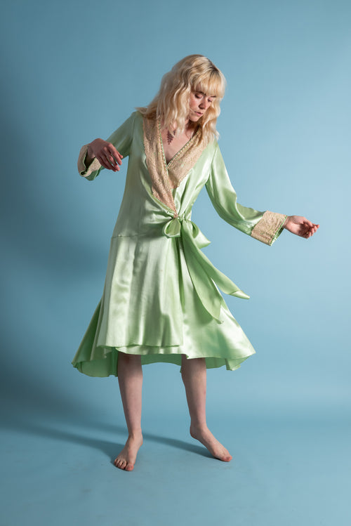 1920s Pistachio Green Silk Robe [xs/sm/med]