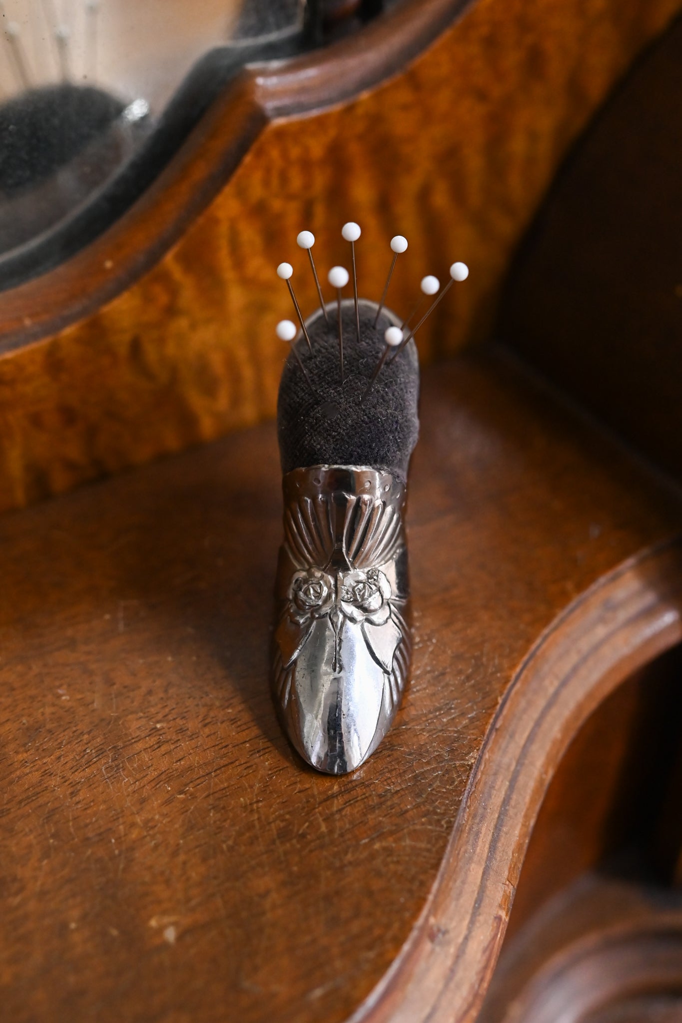 1937 Pan Am Expo Souvenir Shoe Pincushion