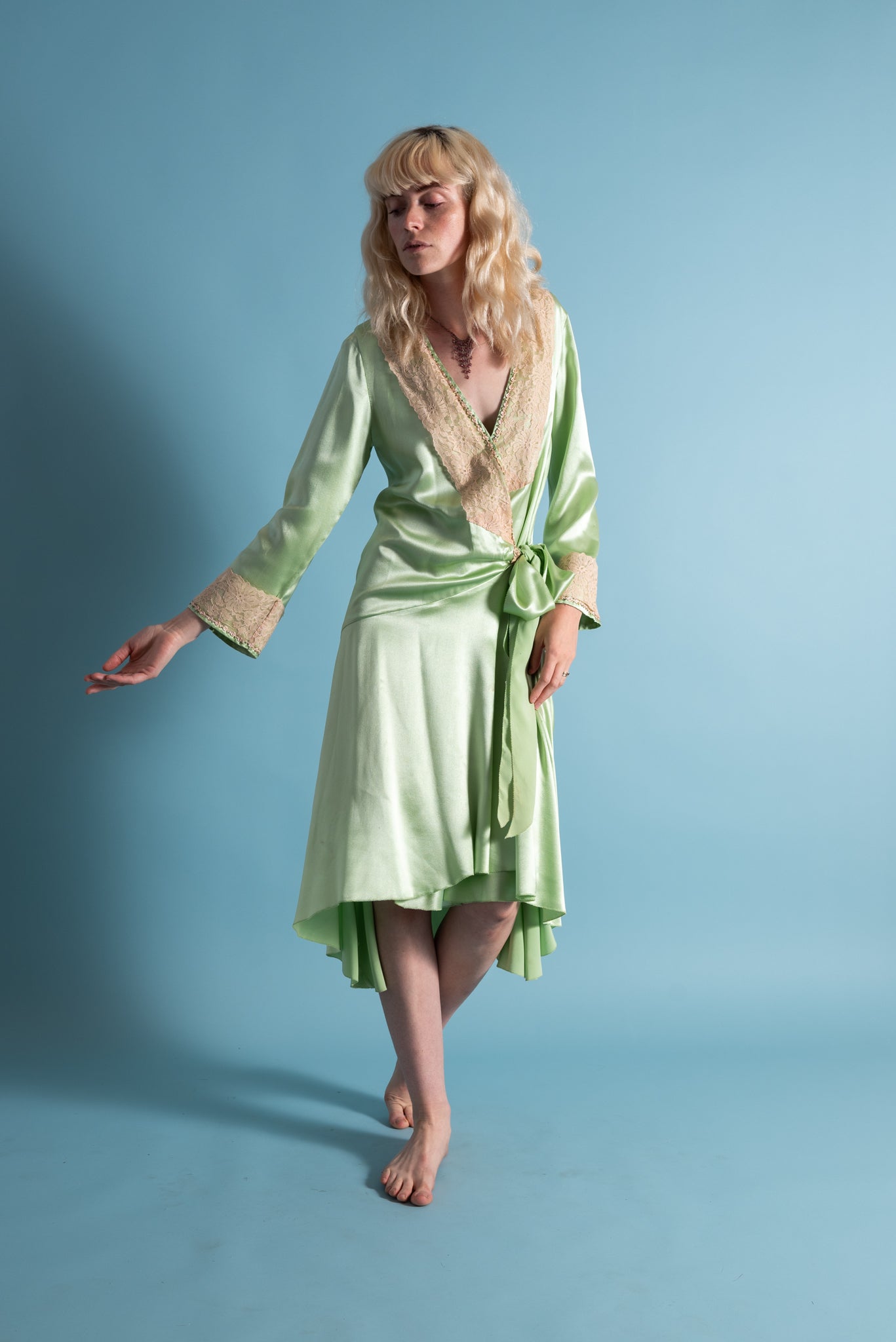 1920s Pistachio Green Silk Robe [xs/sm/med]