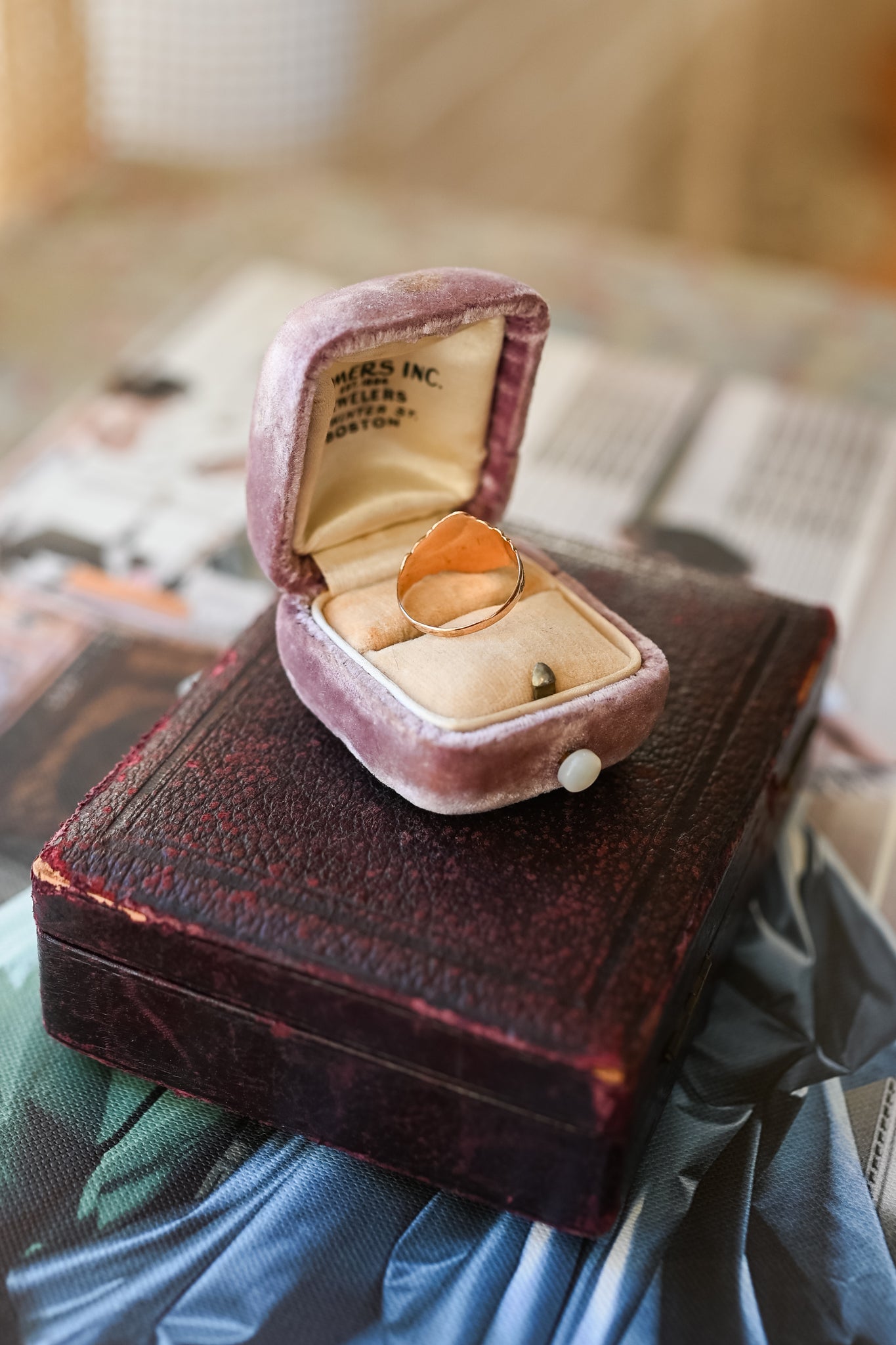 Art Nouveau 10k Opal Ring