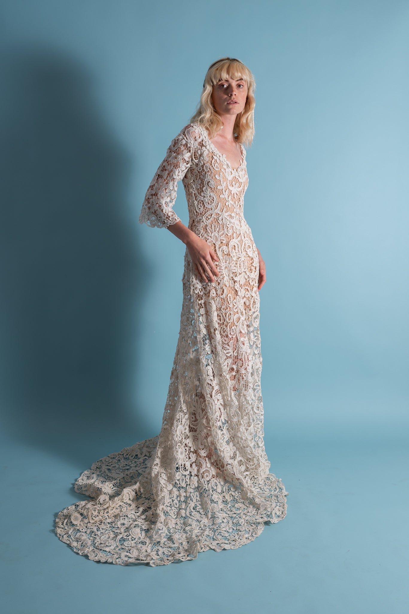 Antique Battenberg Lace Trained Bridal Gown [xs/sm]
