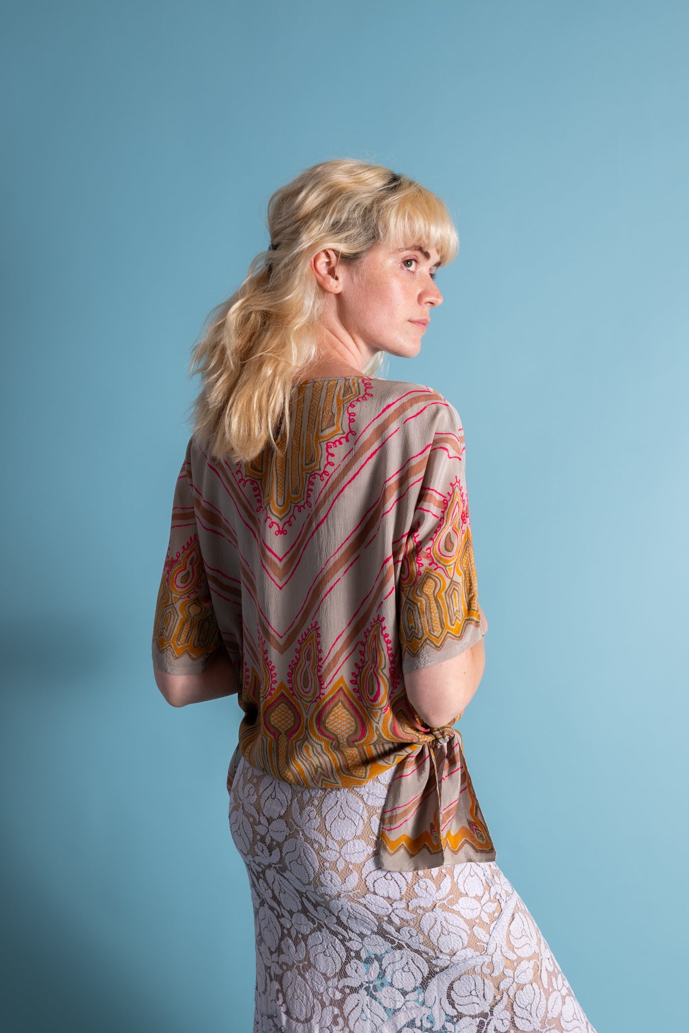 1920s Borderprint Silk Blouse [sm/med/lrg]