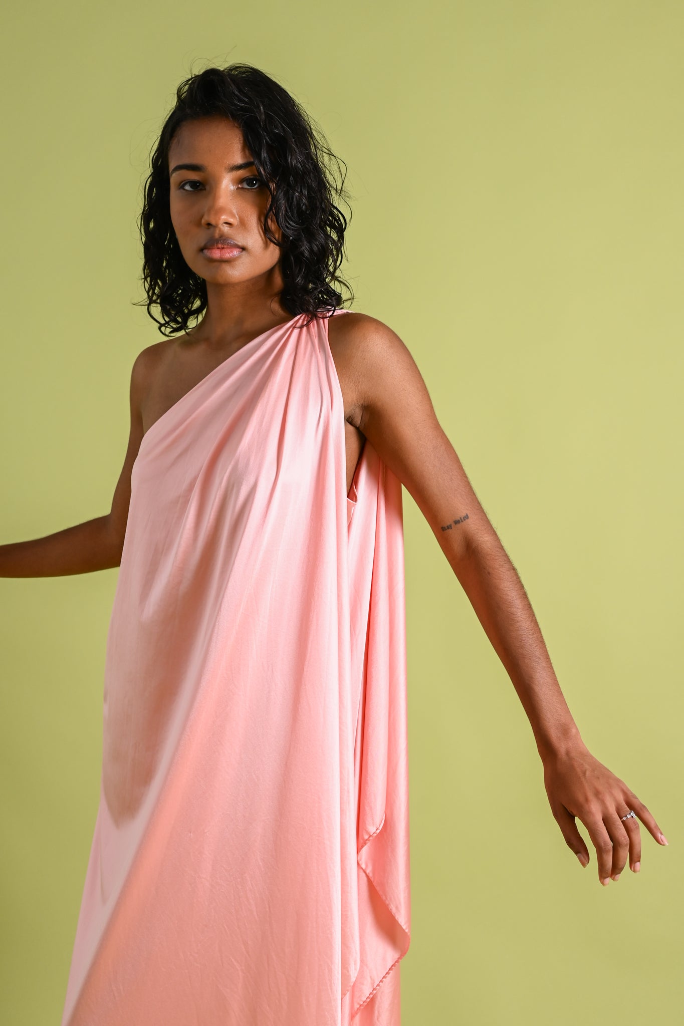 1970s Halston for Formfit Rogers Goddess Gown [med/lrg]