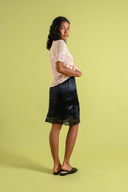 1930s Black Silk + Lace Monogrammed Slip Skirt [xs/sm]