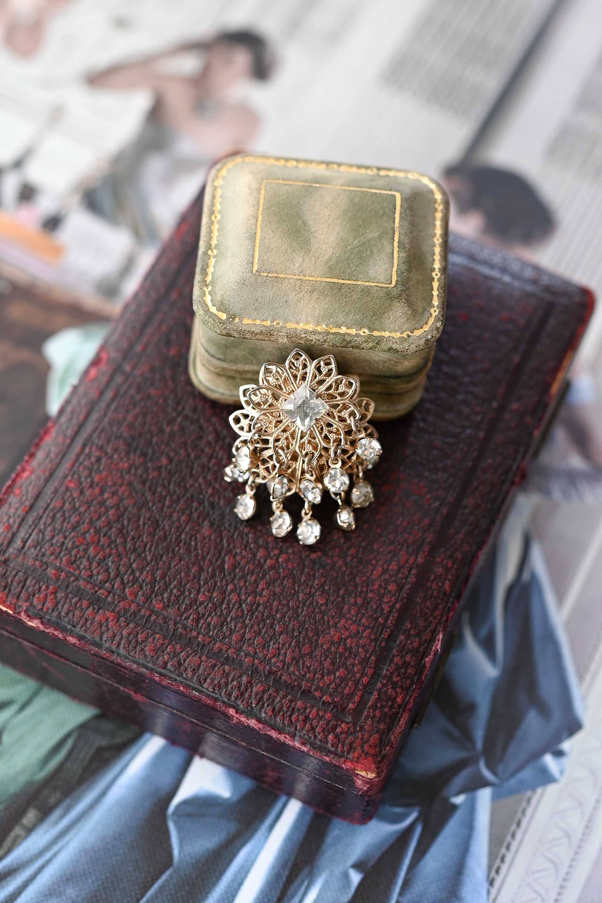 Midcentury Rhinestone Dangle Clip Ons