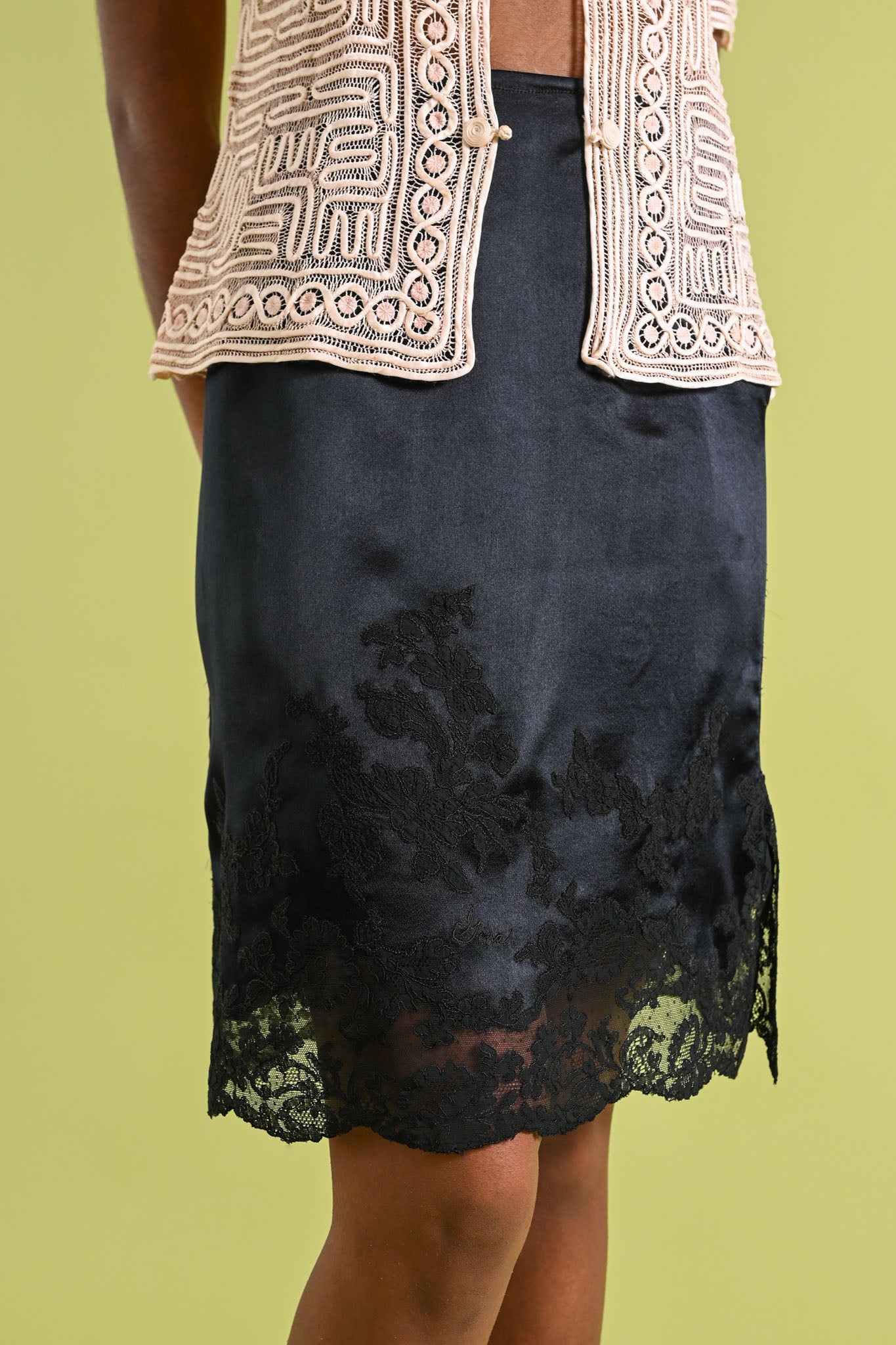 1930s Black Silk + Lace Monogrammed Slip Skirt [xs/sm]