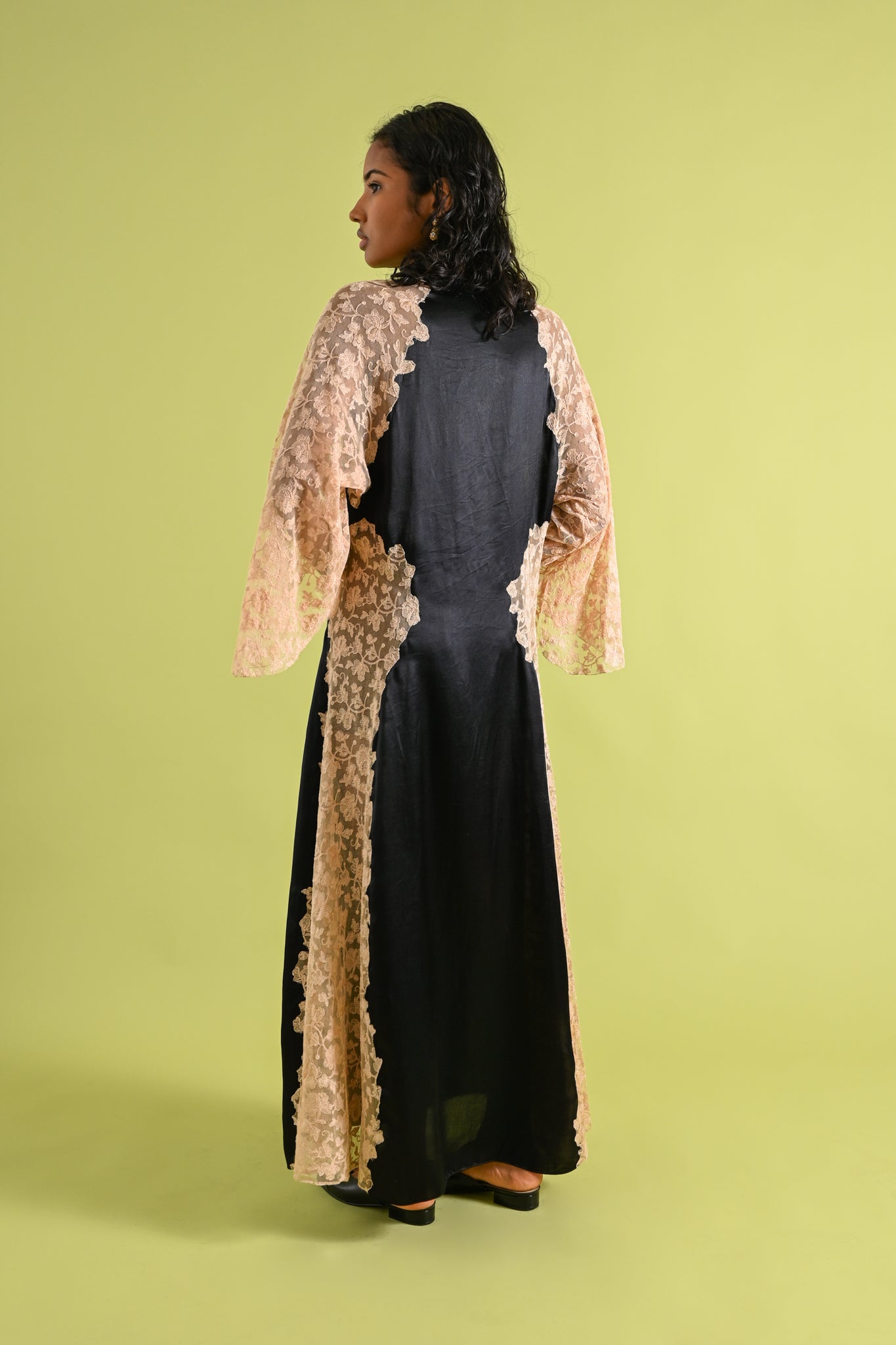 1930s Black Silk + Lace Angel Sleeve Robe [xs/sm/med]