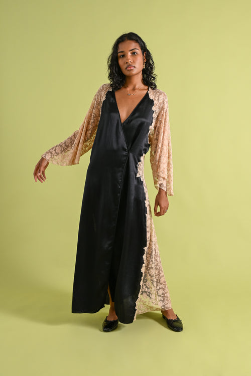 1930s Black Silk + Lace Angel Sleeve Robe [xs/sm/med]