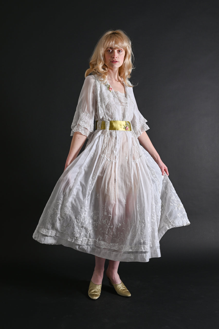 1920s Whitework Dress with Silk Ribbonwork [xs/sm]