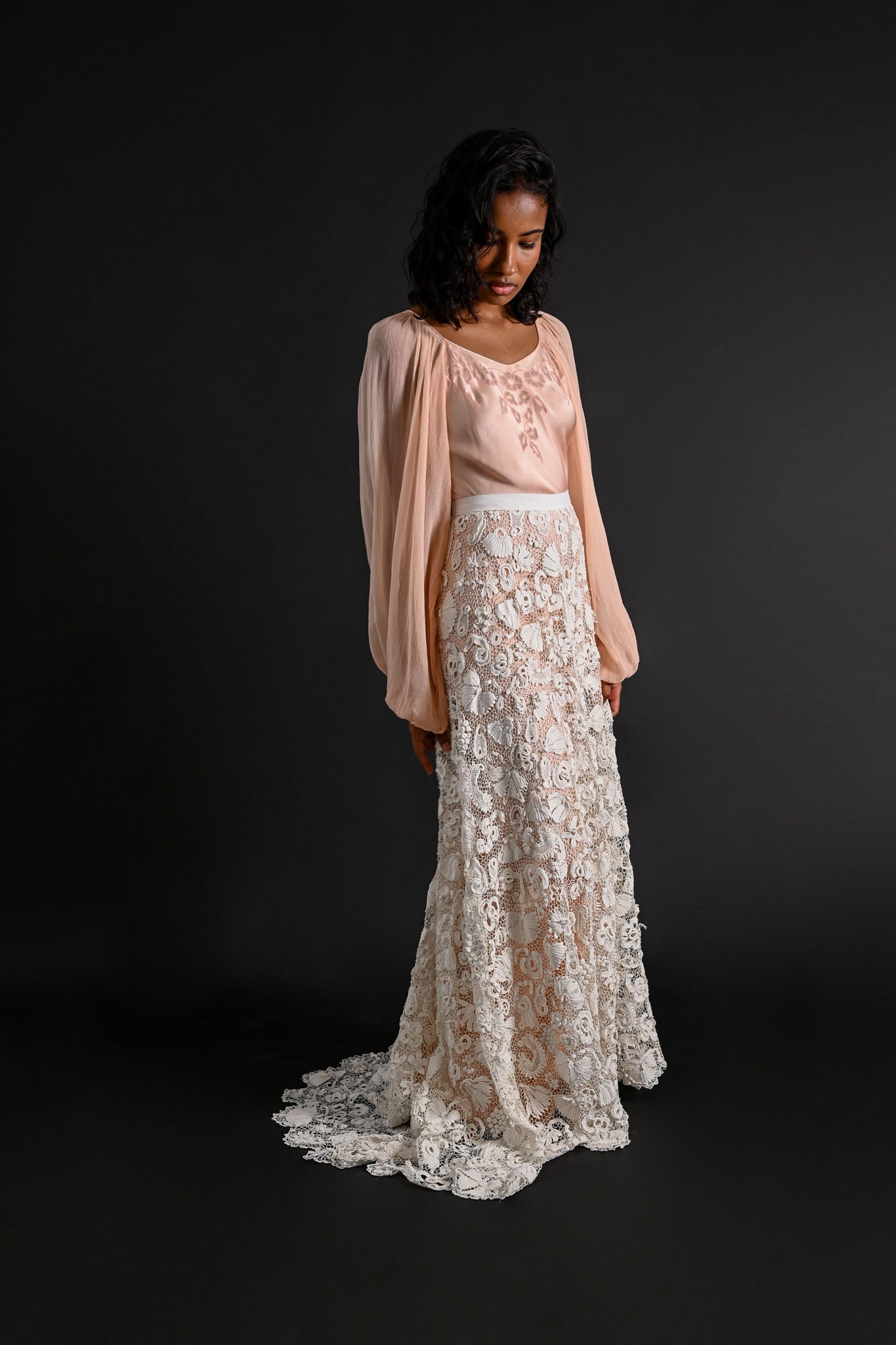 1900s Masterwork Irish Crochet Trained Bridal Skirt [xs/sm/med]