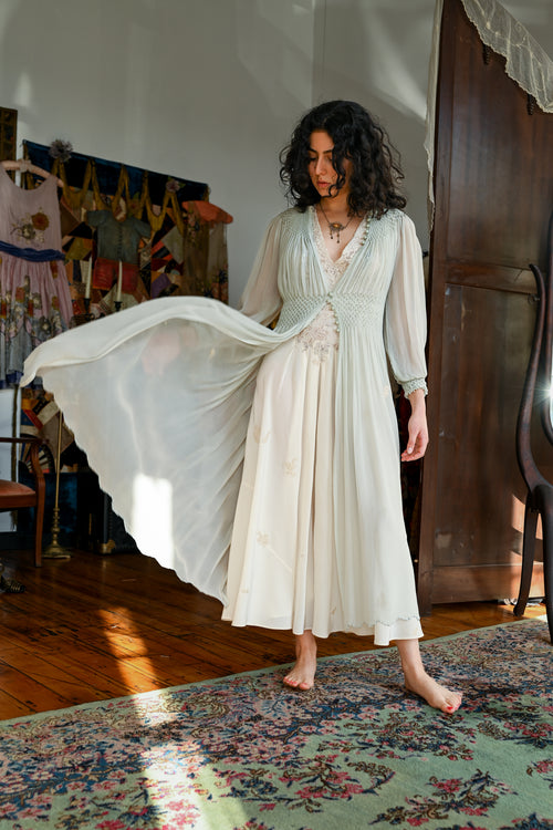 1930s Blue Honeycomb Smocked Peignoir [xs/sm/med]