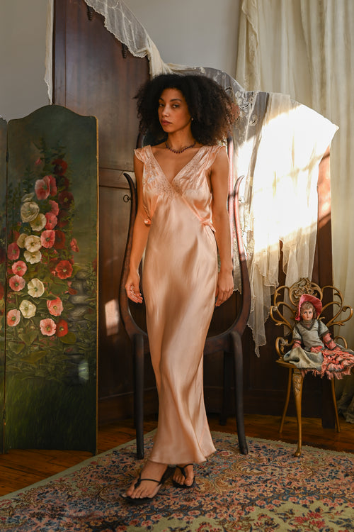 1930s Double Tie Silk Flutter Sleeve Gown [med/lrg/xl]