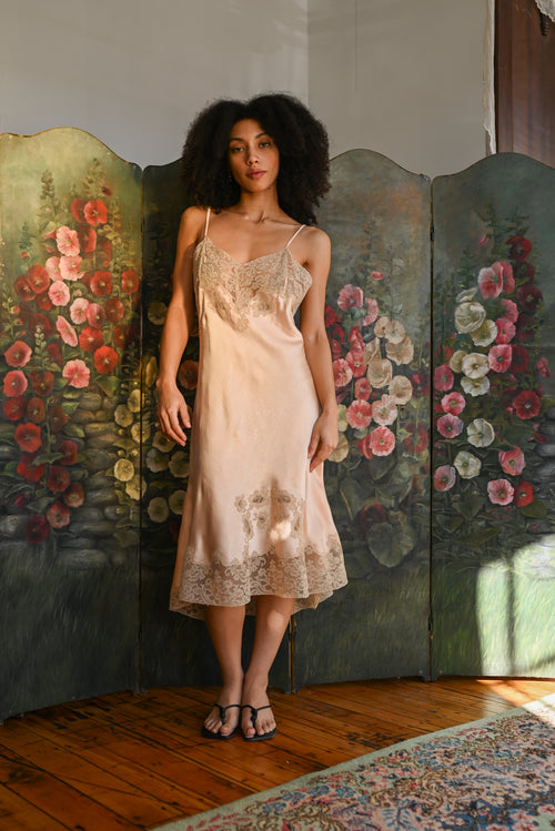 1930s French Couture Silk + Lace Appliqué Slip [lrg/xl]