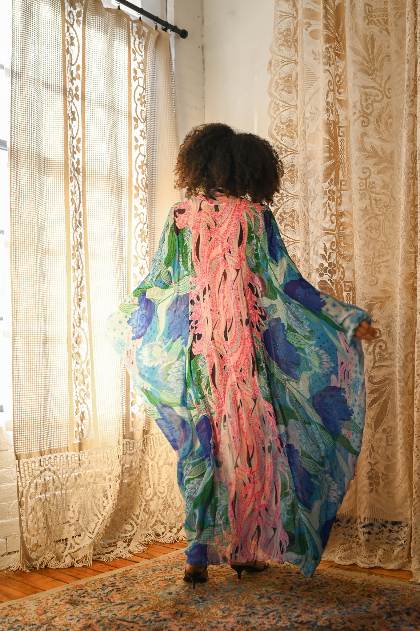 1970s Hypnotic Floral Silk Caftan [OS]