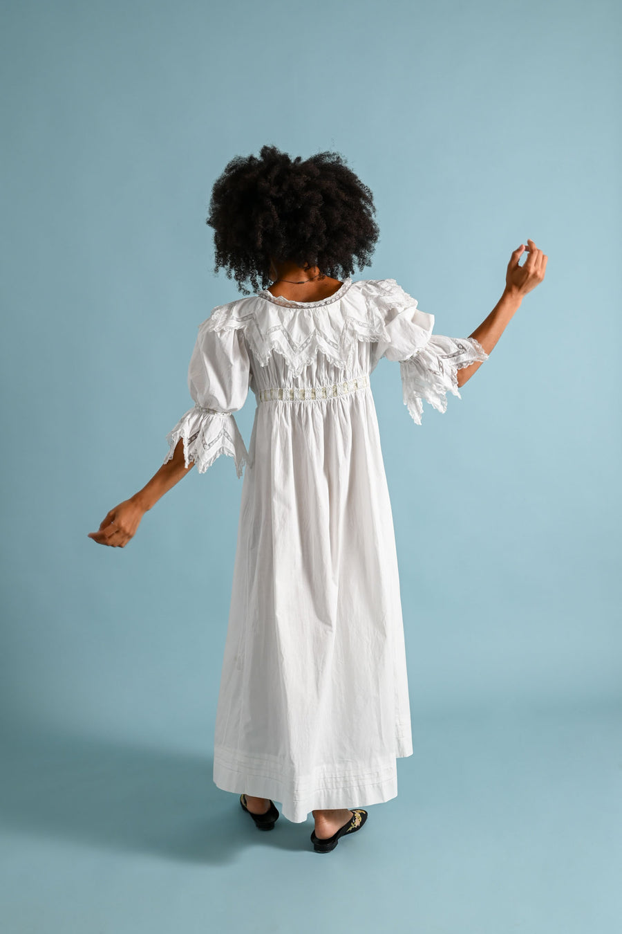 1900s Sawtooth Lace Empire Dressing Gown [xs/sm/med]